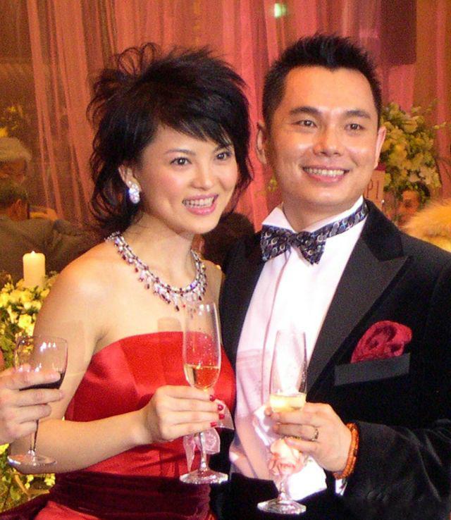 李厚霖情史,结过几次婚?现任妻子是李佳薇吗?